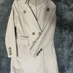 M60 Elegant Cream Double-Breasted Women's Coat